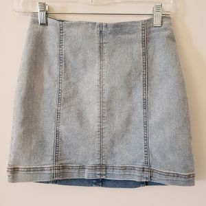 Wild Fable Light Wash Classic Mini Stretch Denim Skirt Size 0